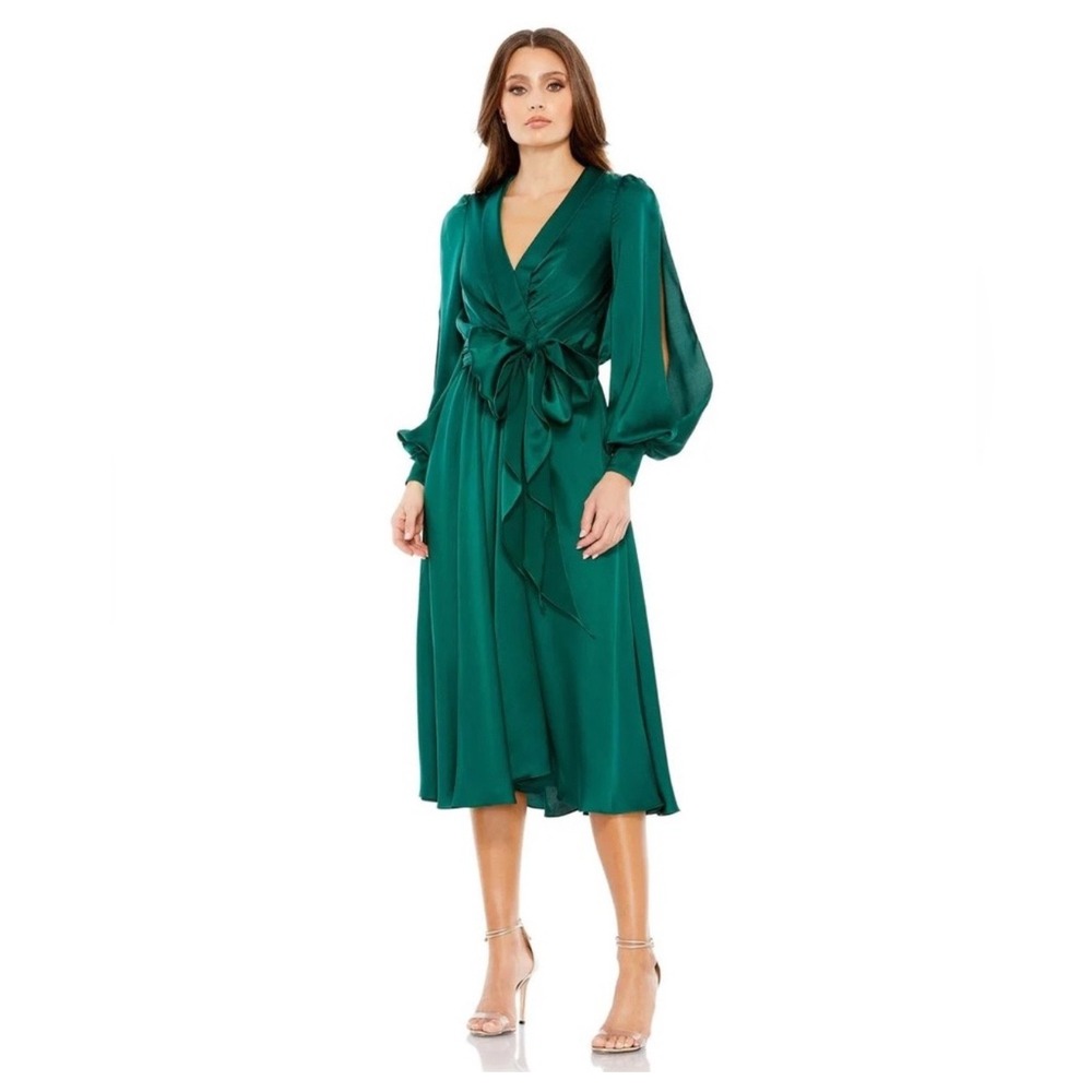 NWT Mac Duggal 49582 NWT Collared Faux
Wrap Bishop Sleeve Dress Emerald Sz 8